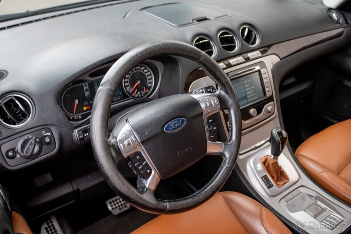 2009 Ford GALAXY - 11