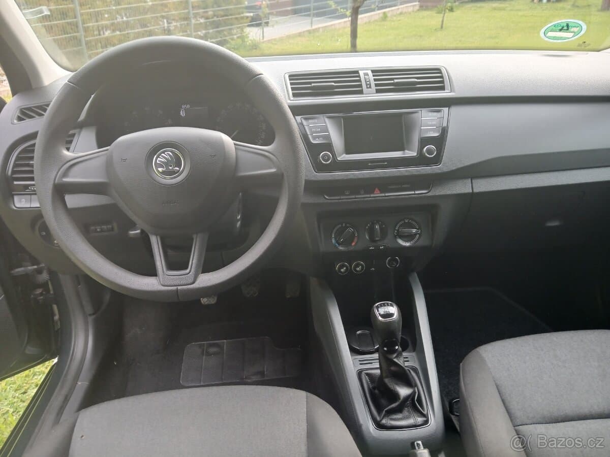 2016 Škoda FABIA - 11