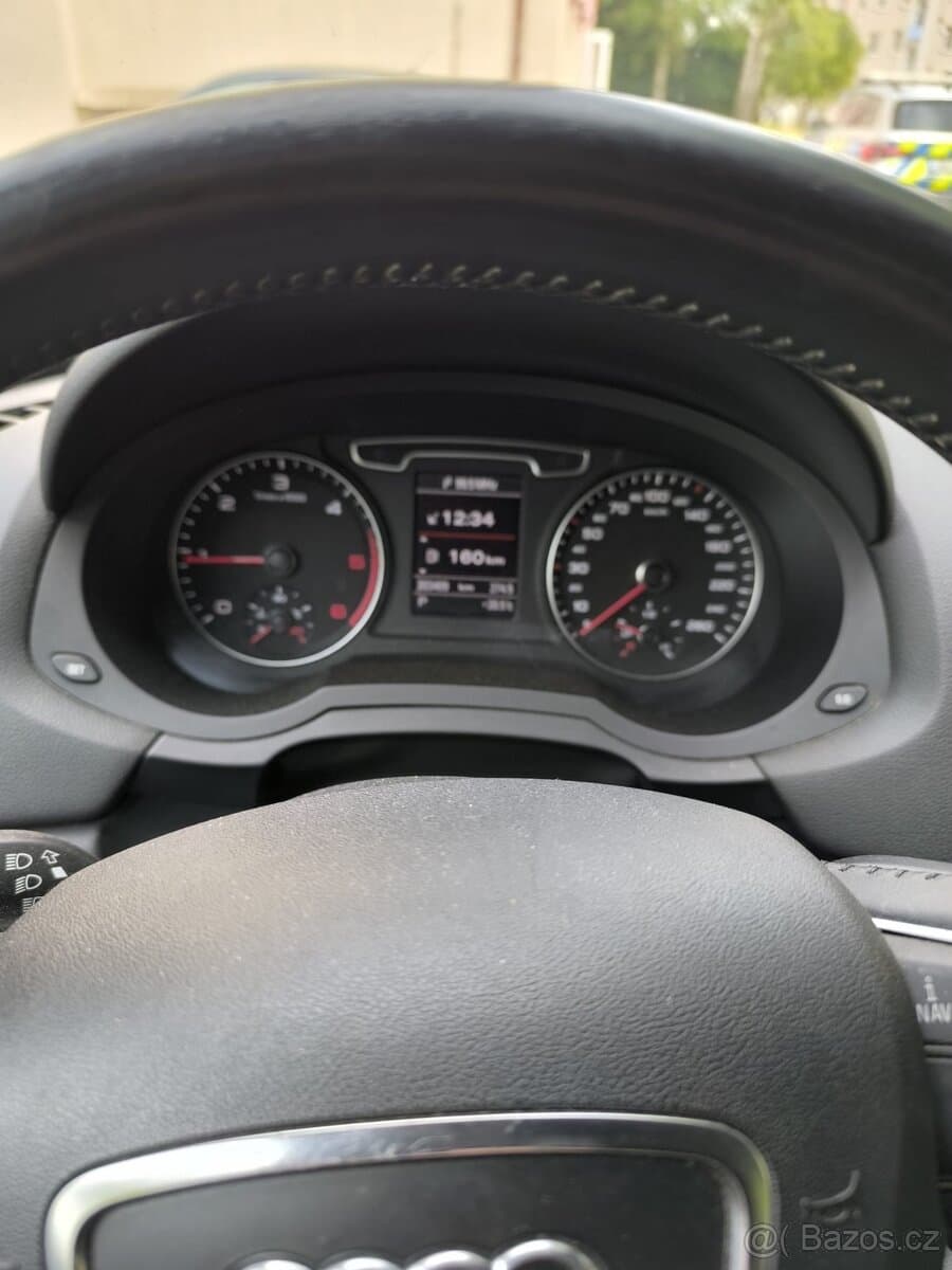 2011 Audi Q3 - 11