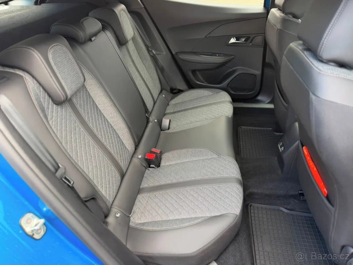 2024 Peugeot 2008 - 11