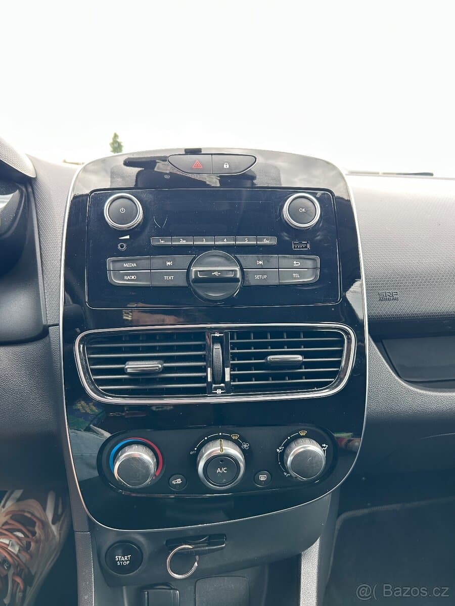 2018 Renault CLIO - 11