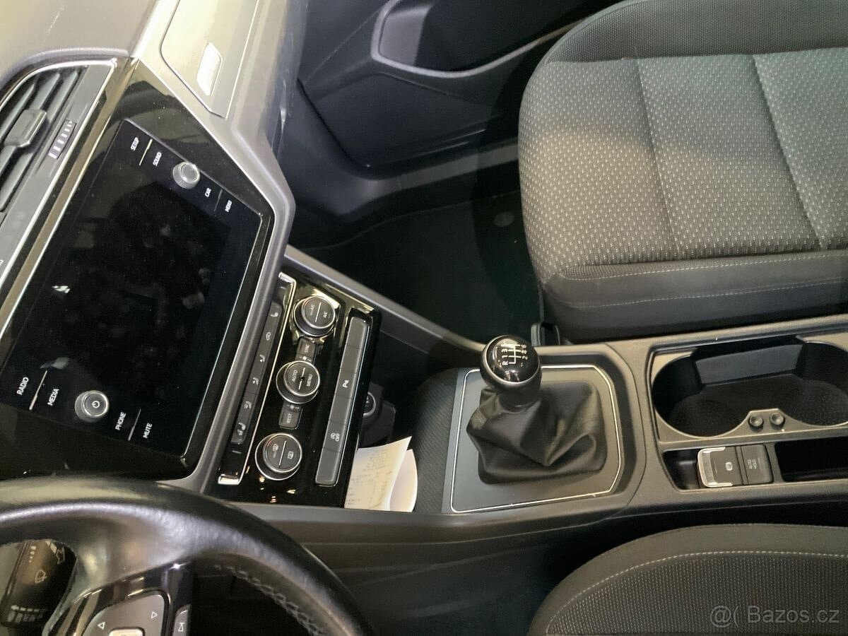 2017 Volkswagen TOURAN - 11