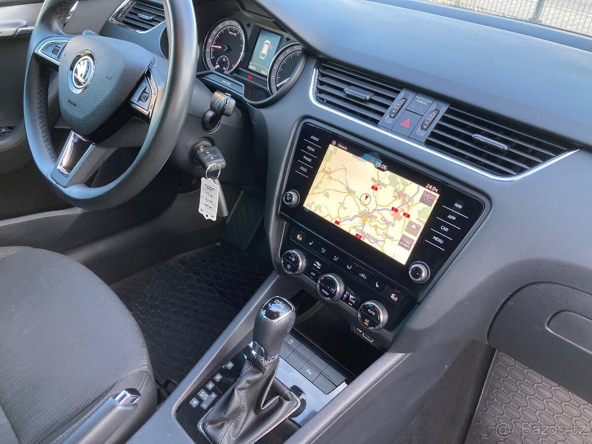 2019 Škoda OCTAVIA - 11