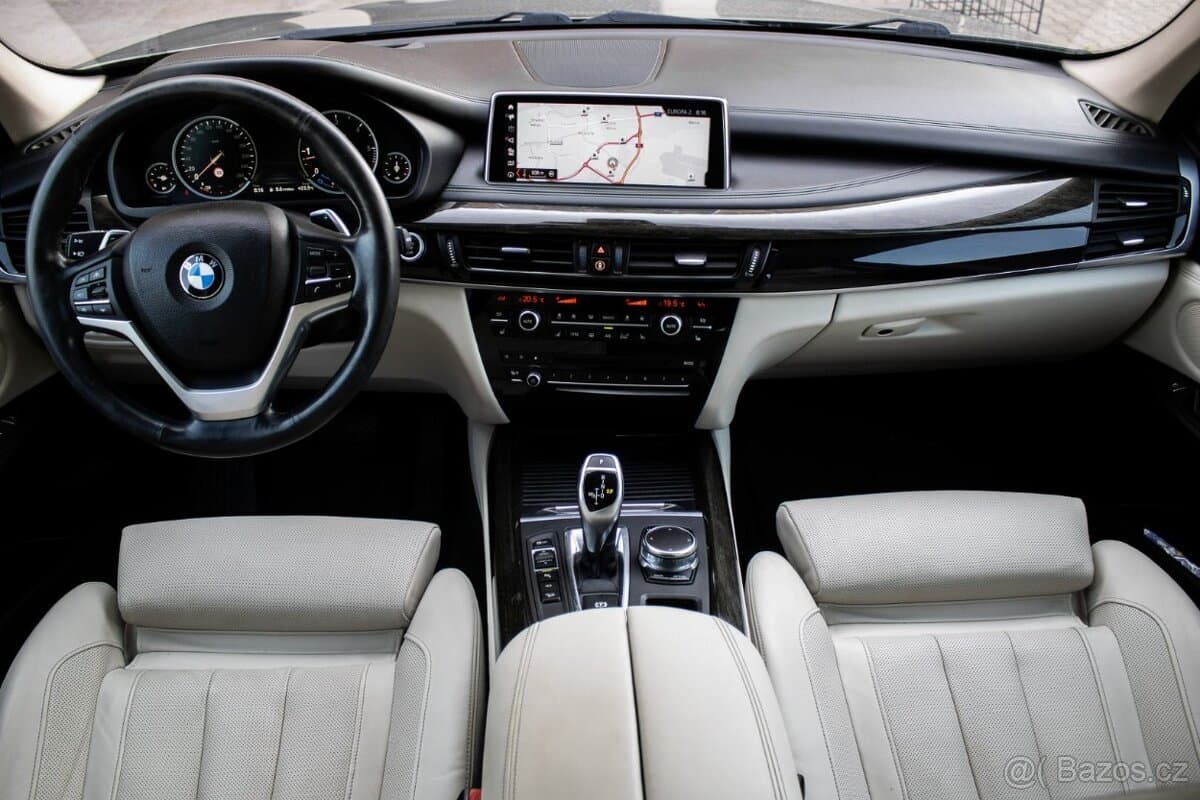 2018 BMW X5 - 11