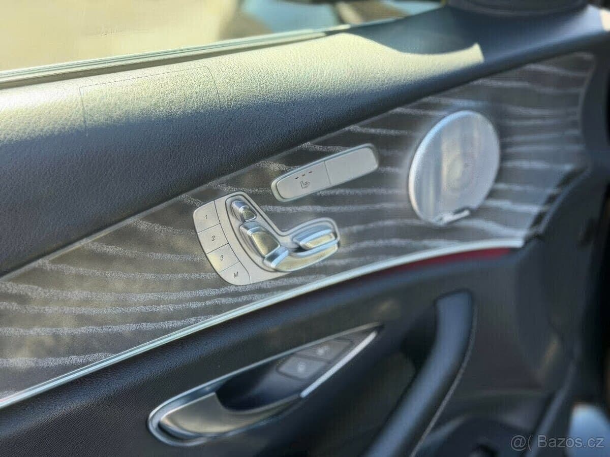2021 Mercedes-Benz OSTATNÍ - 11