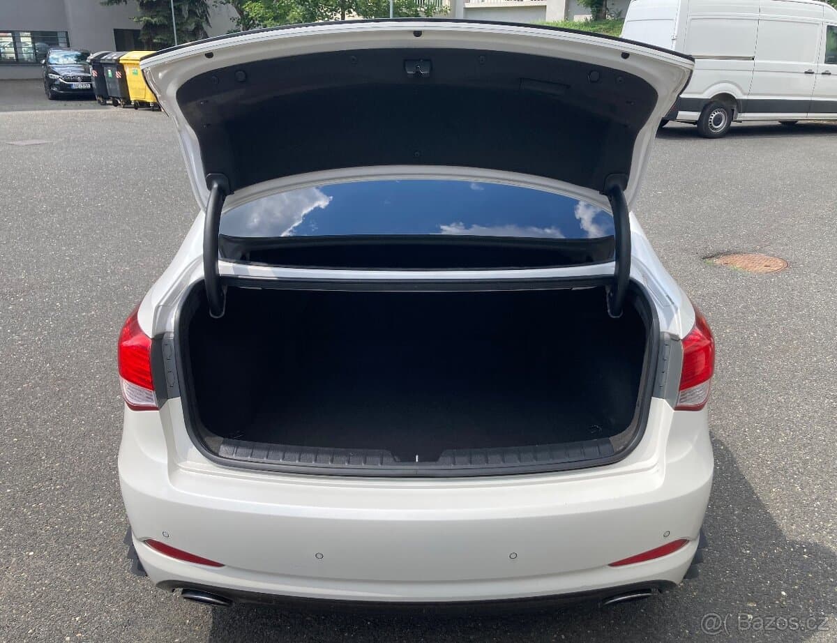 2012 Hyundai i40 - 11