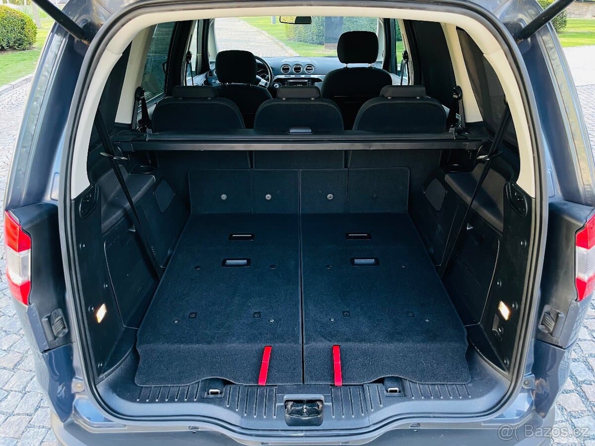 2011 Ford GALAXY - 11