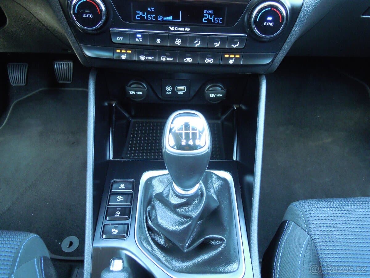 2016 Hyundai TUCSON - 11