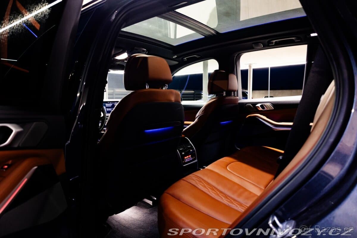 2019 BMW M5 - 11