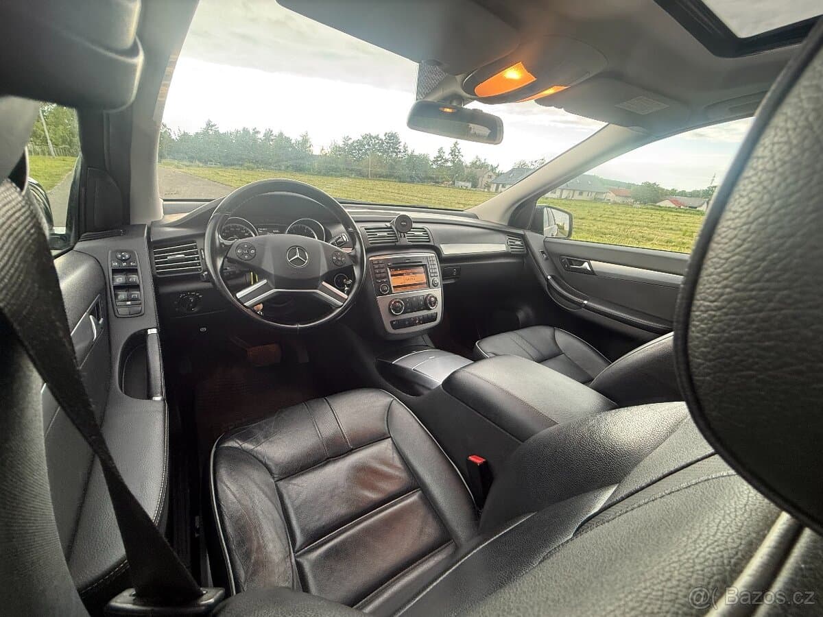 2011 Mercedes-Benz OSTATNÍ - 11