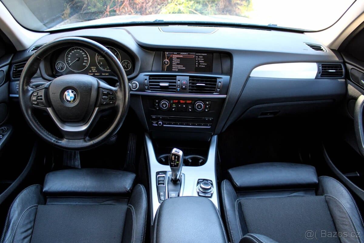 2011 BMW X3 - 11