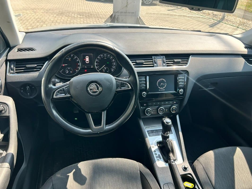2016 Škoda OCTAVIA - 11