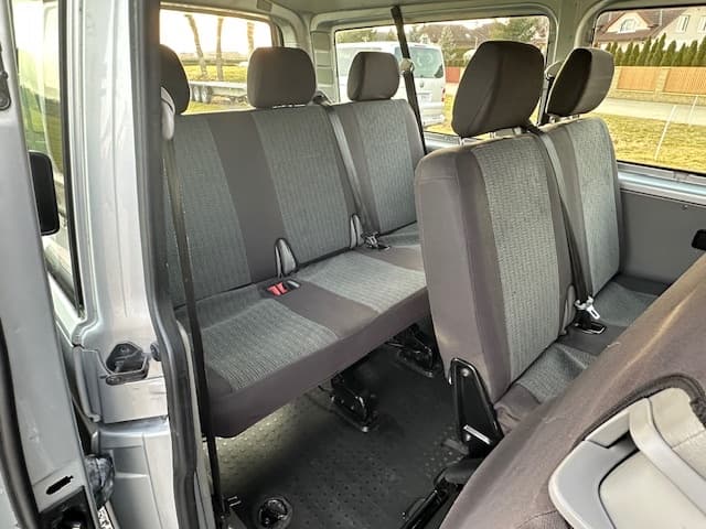2012 Volkswagen CARAVELLE - 11