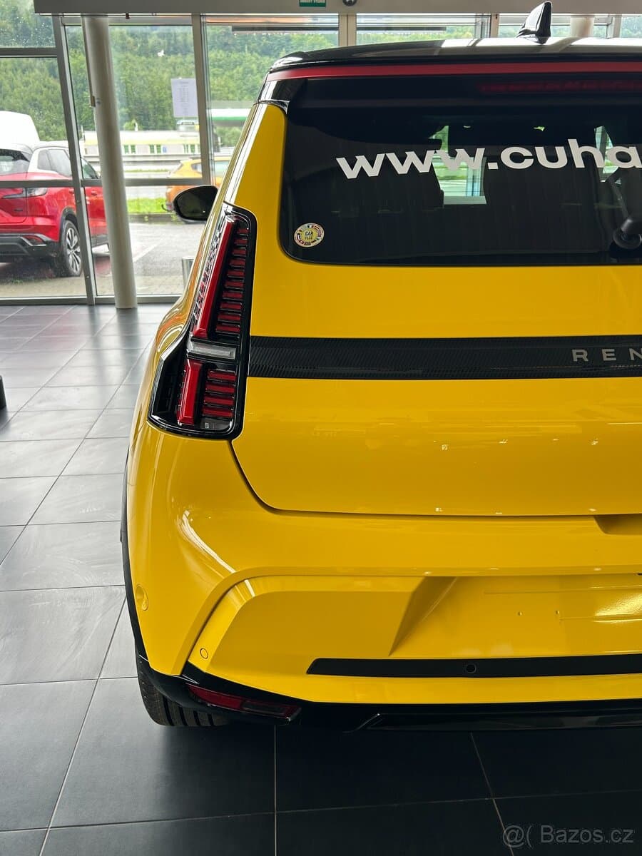 2025 Renault 5 - 11