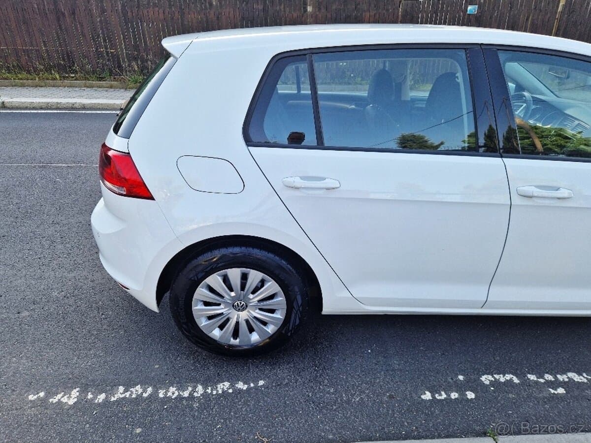 2014 Volkswagen GOLF - 11