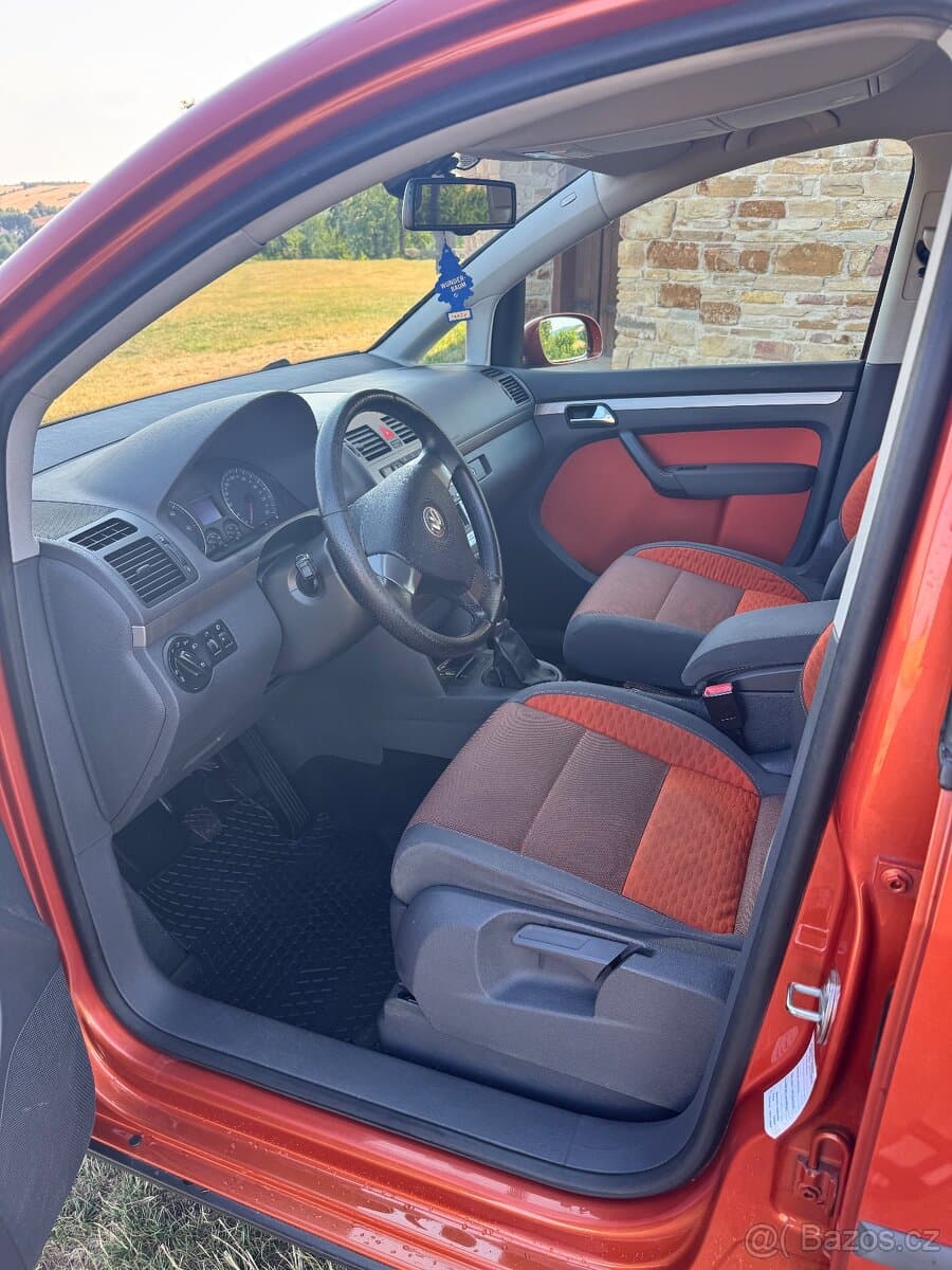 2007 Volkswagen TOURAN - 11