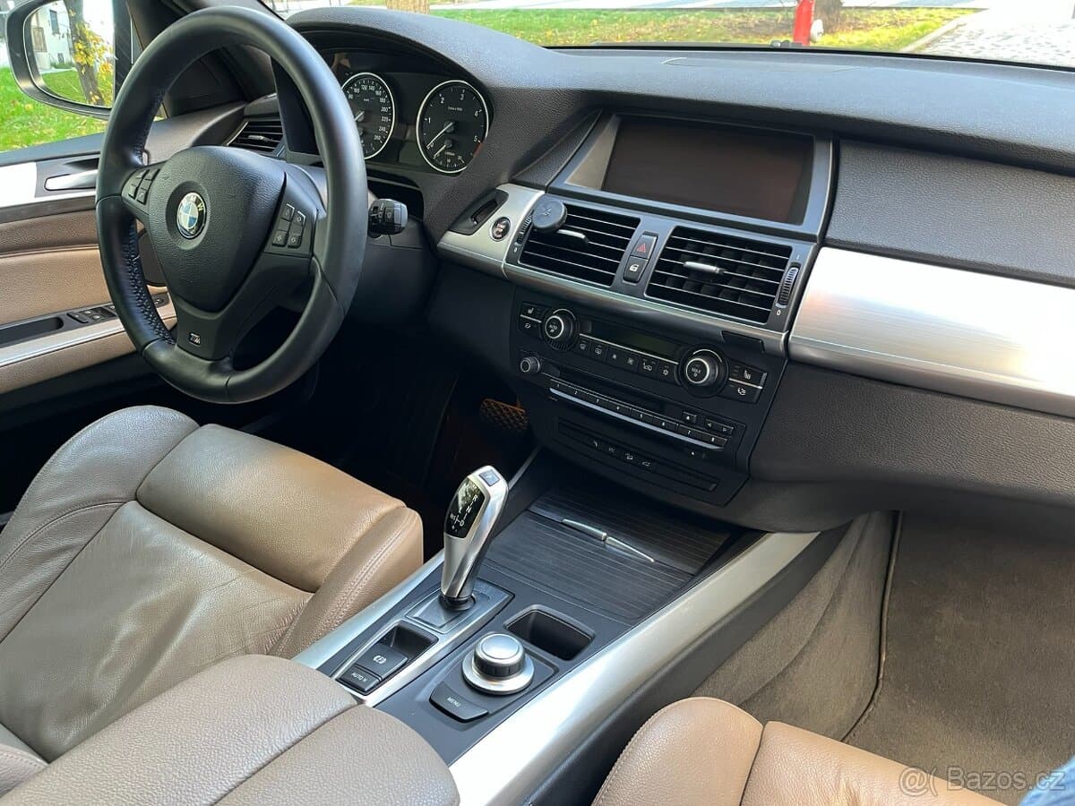 2008 BMW X5 - 11