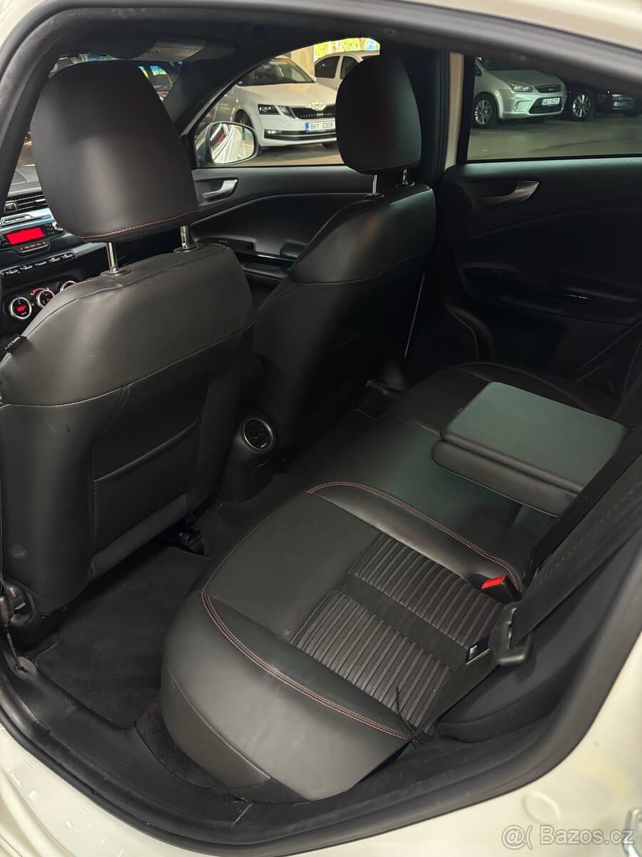 2014 Alfa Romeo GIULIETTA - 11