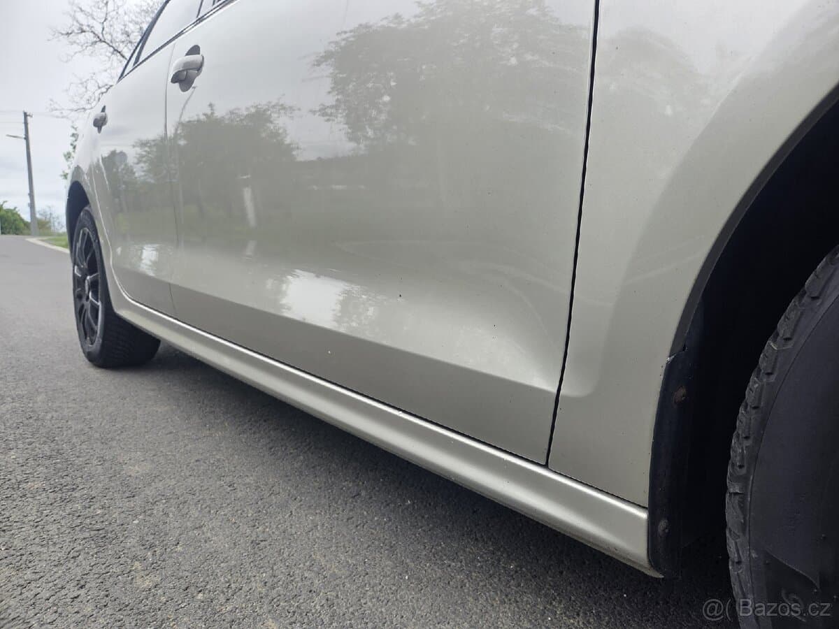 2012 Volkswagen JETTA - 11