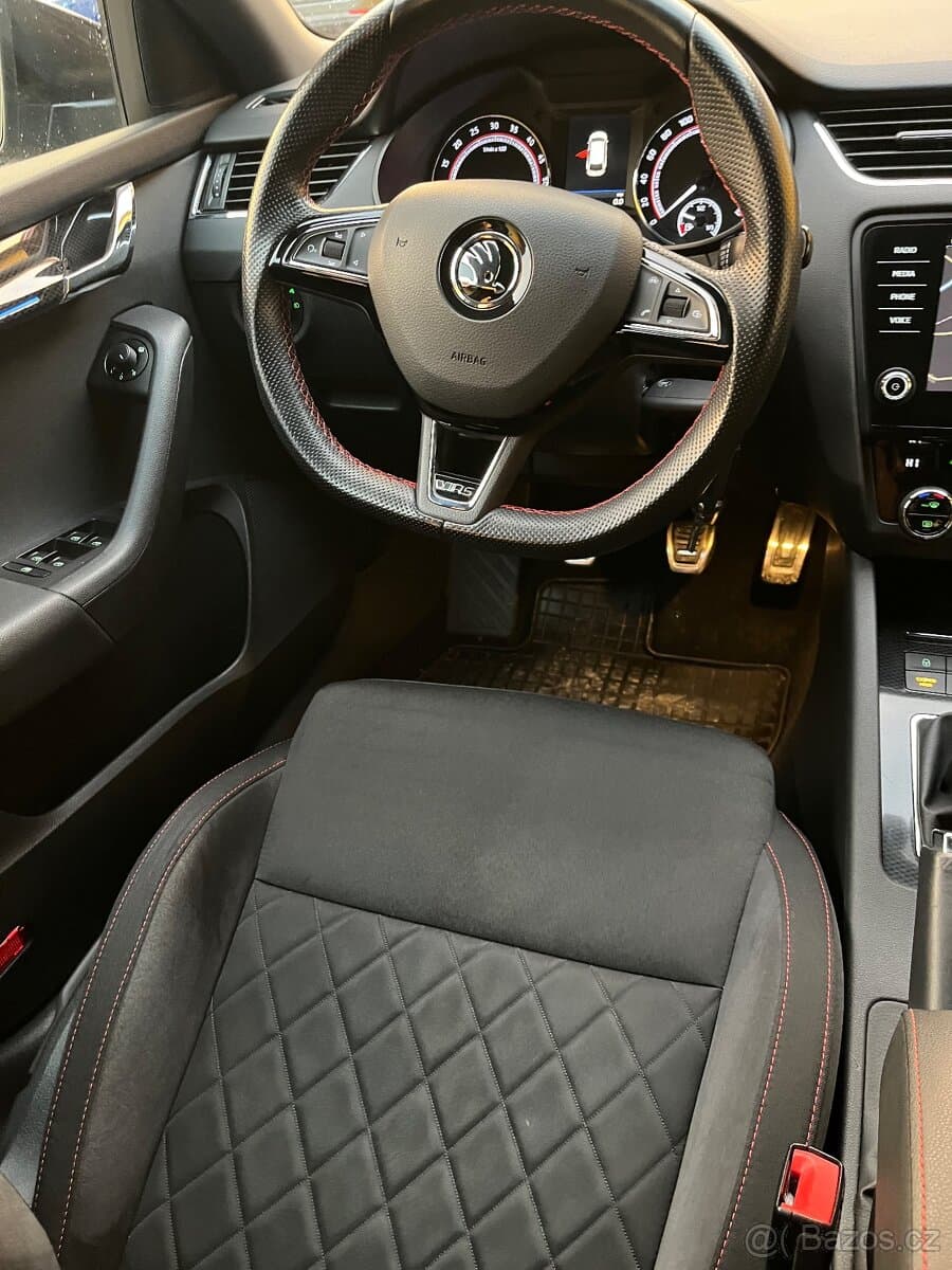 2018 Škoda OCTAVIA - 11