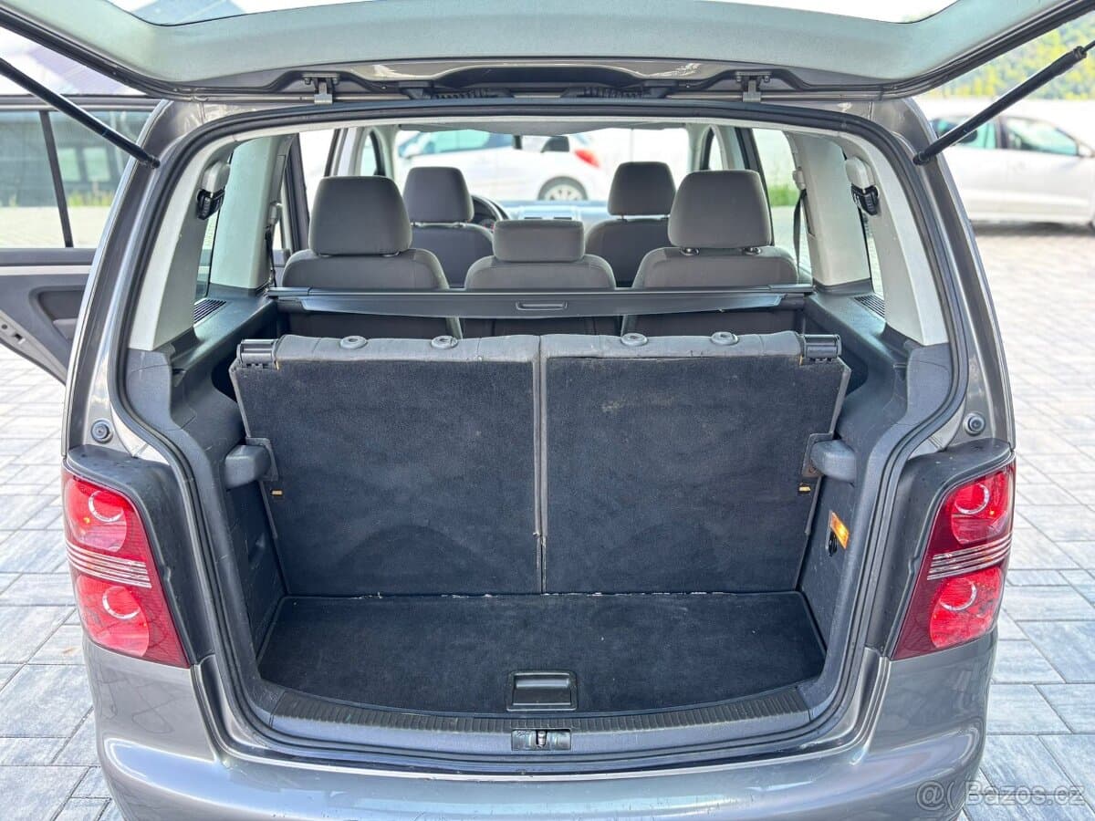 2007 Volkswagen TOURAN - 11