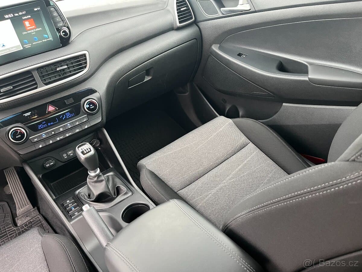 2019 Hyundai TUCSON - 11