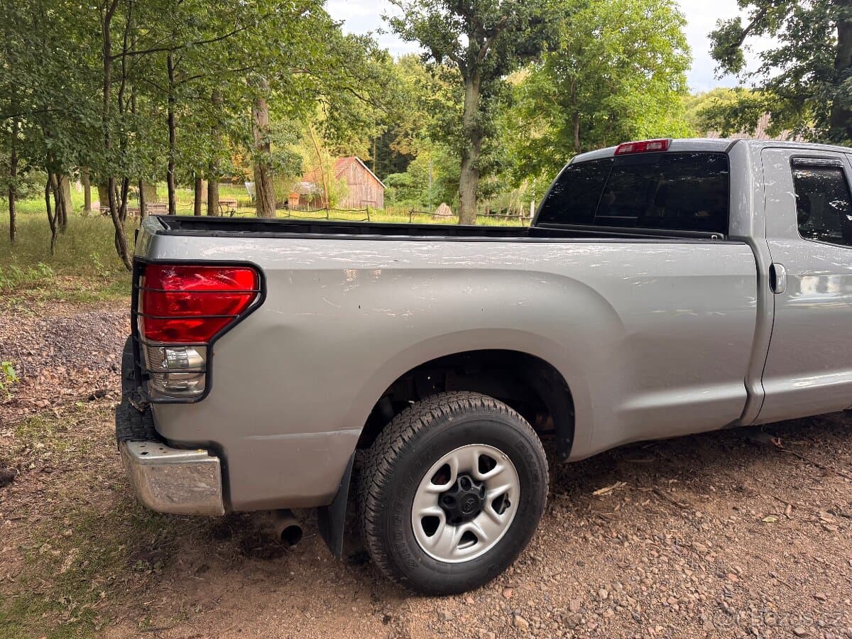 2008 Toyota TUNDRA - 11