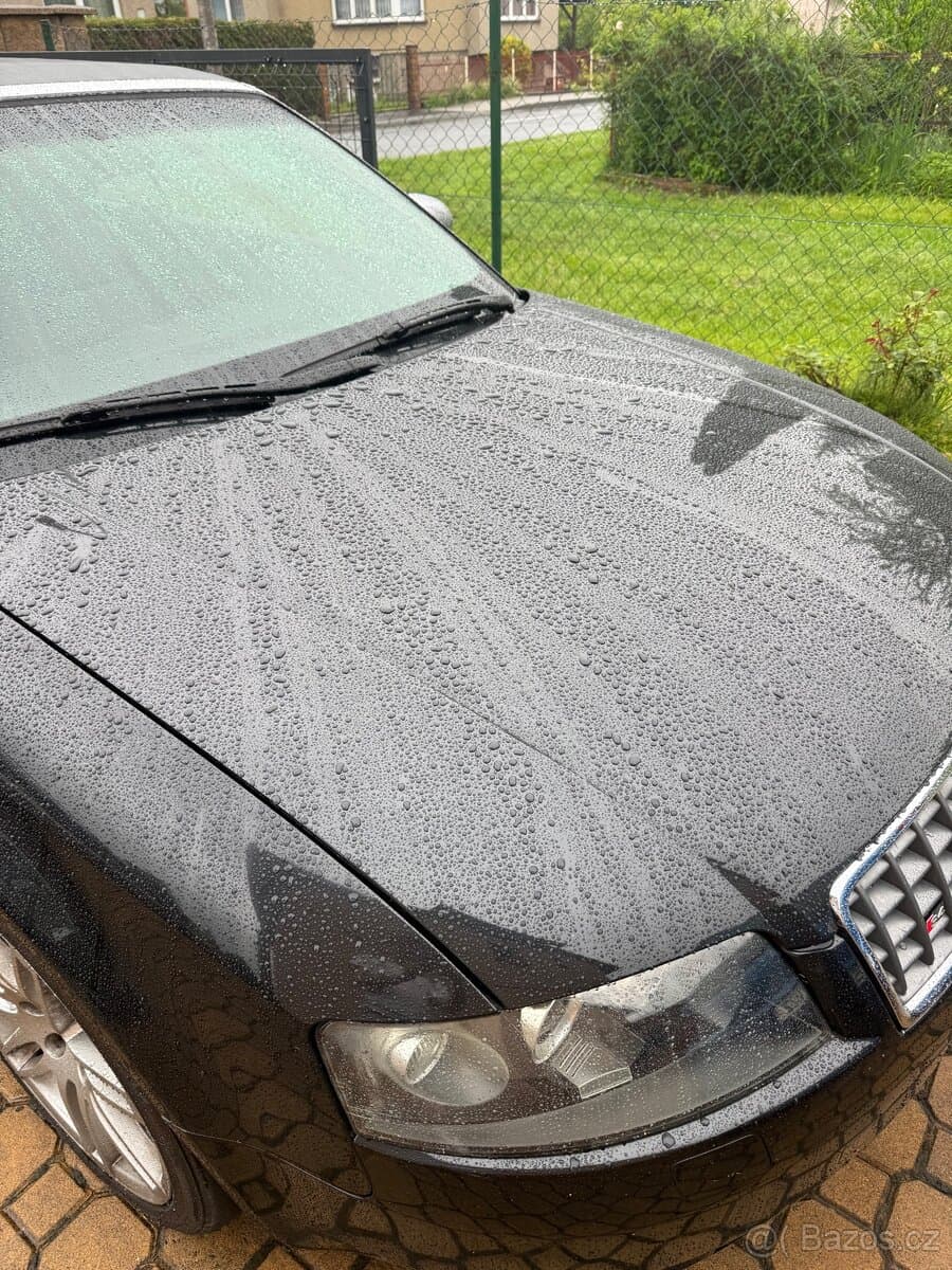 2004 Audi S4 - 11