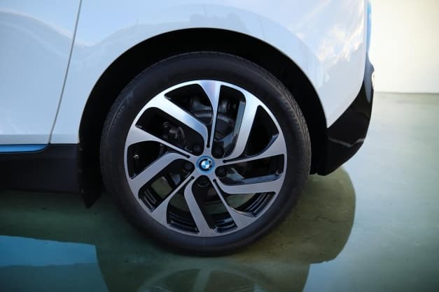 2020 BMW i3 - 11
