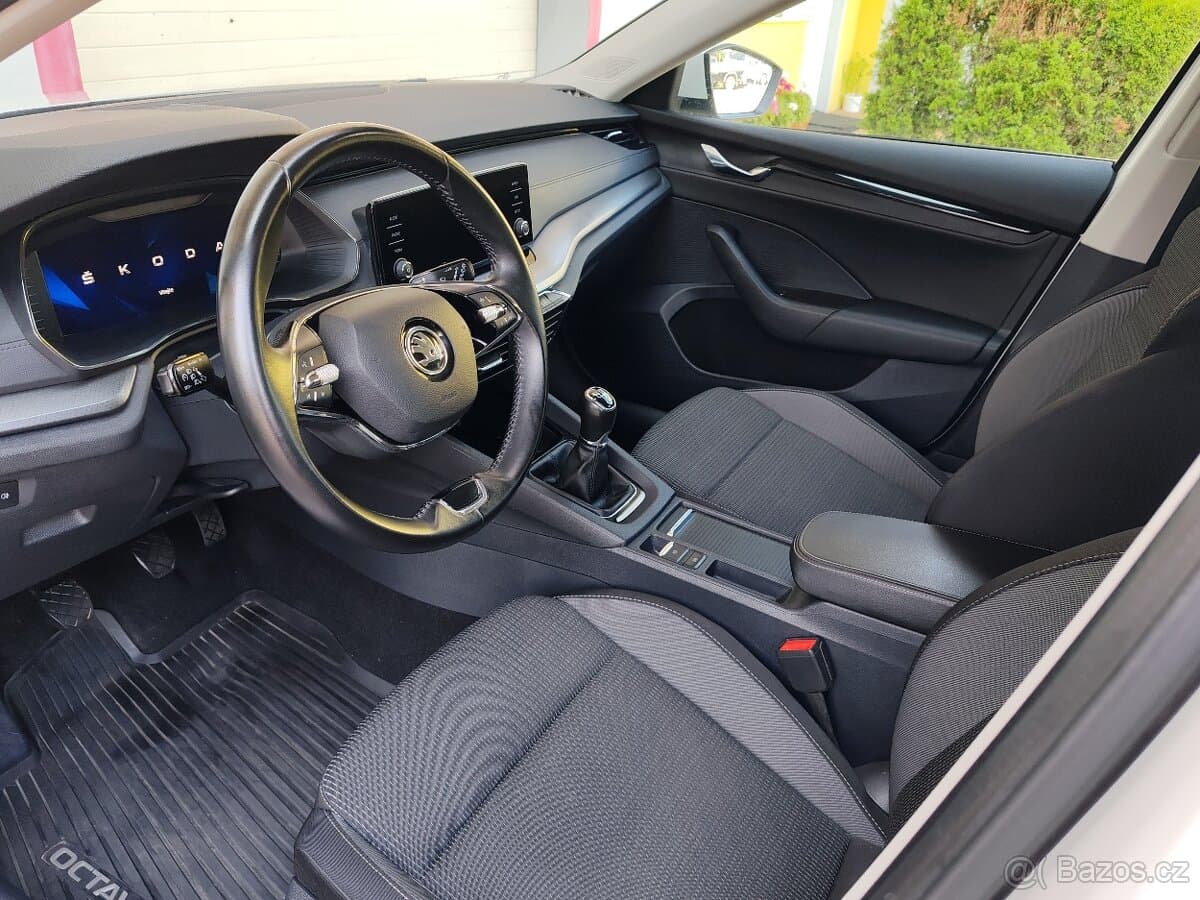 2021 Škoda OCTAVIA - 11