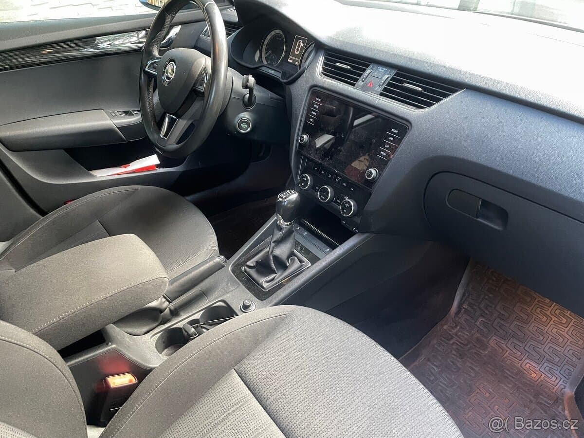 2017 Škoda OCTAVIA - 11