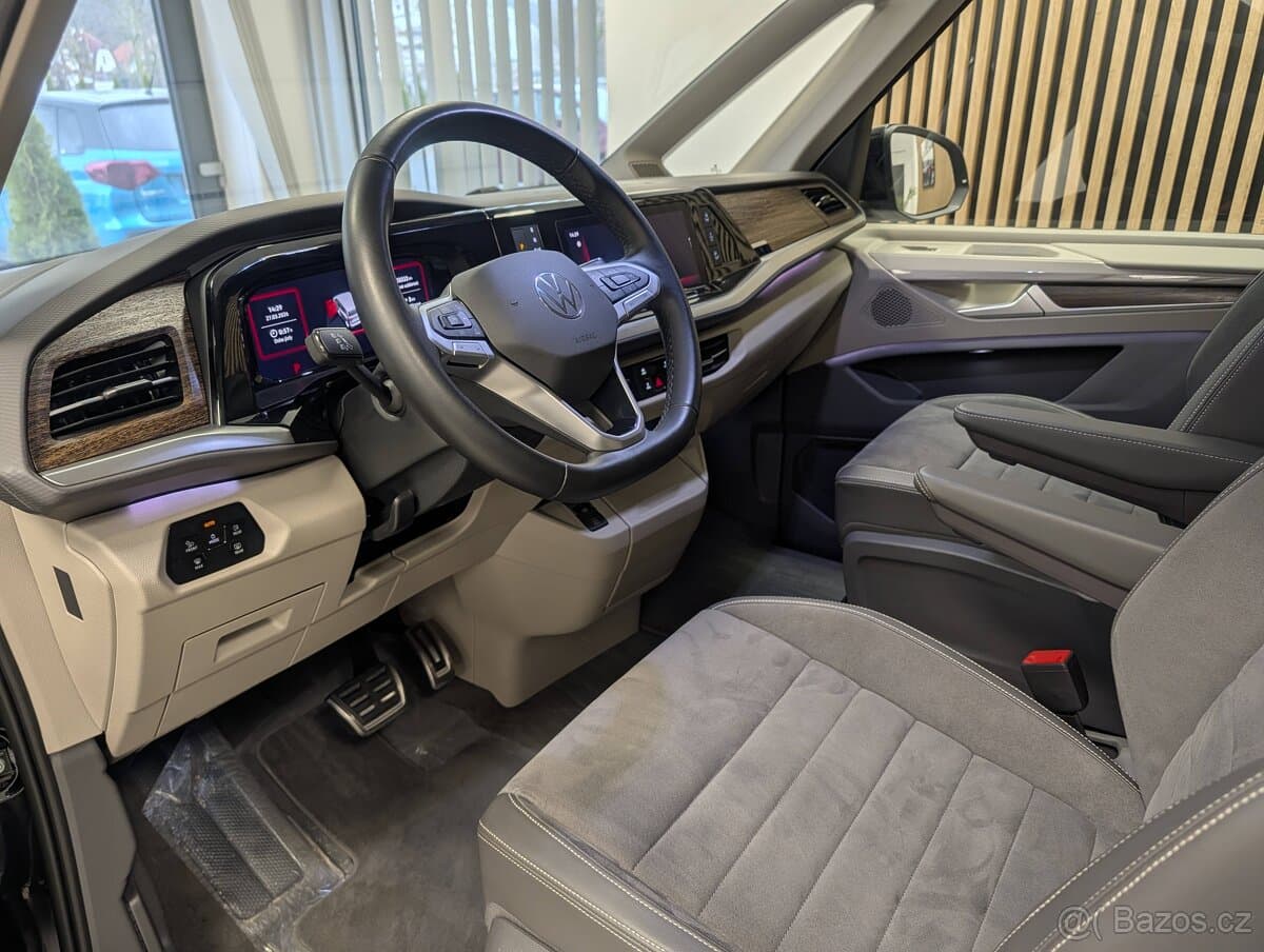 2025 Volkswagen MULTIVAN - 11