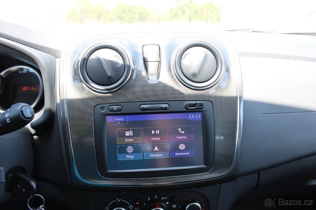 2019 Dacia SANDERO - 11