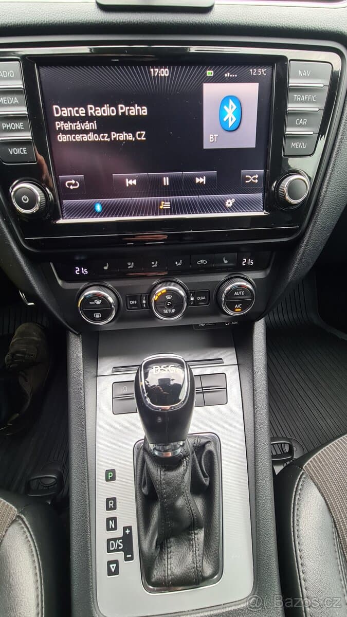 2015 Škoda OCTAVIA - 11