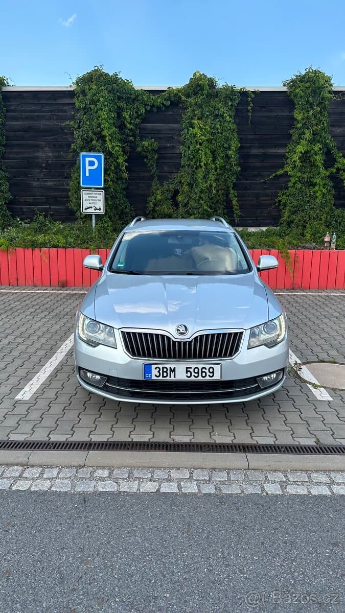 2015 Škoda SUPERB - 11