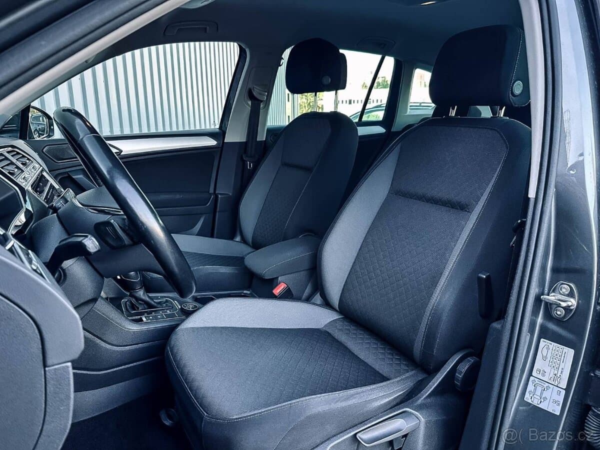 2020 Volkswagen TIGUAN - 11