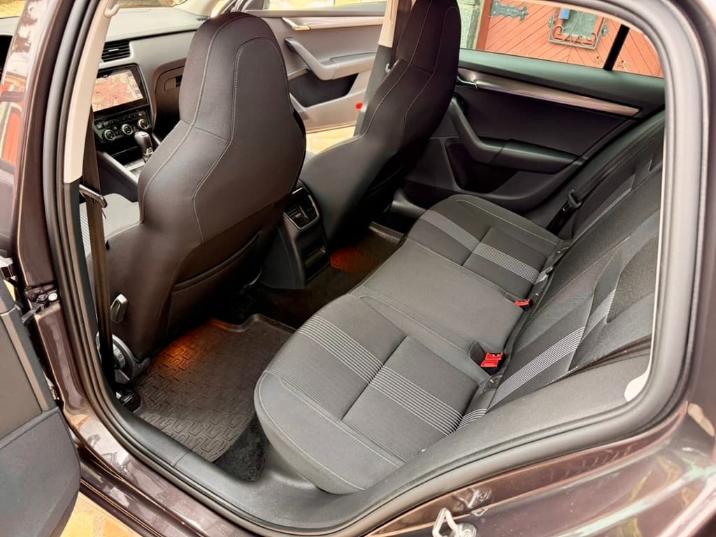 2018 Škoda OCTAVIA - 11