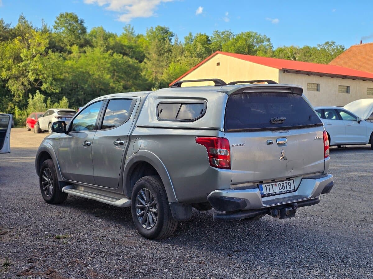 2019 Mitsubishi L200 - 11