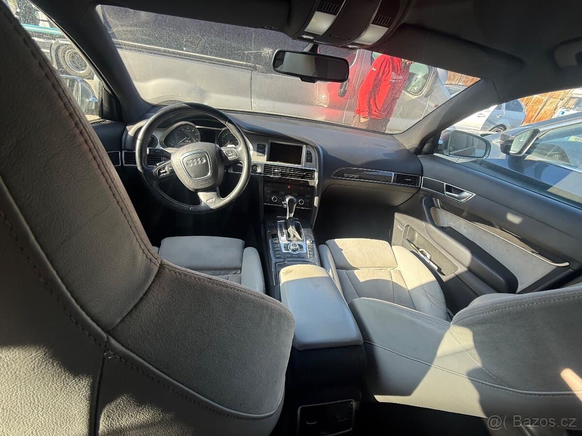 2006 Audi S6 - 11