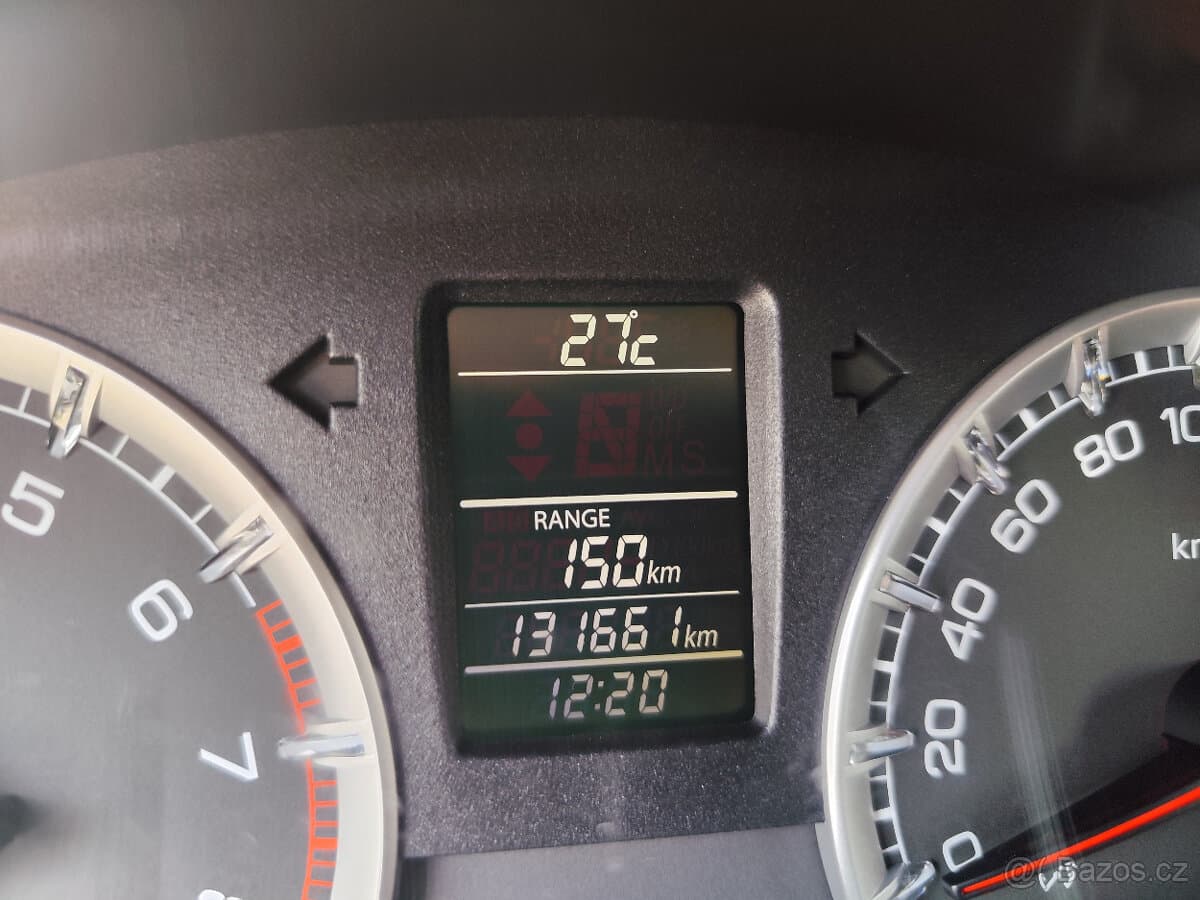 2016 Suzuki SWIFT - 11
