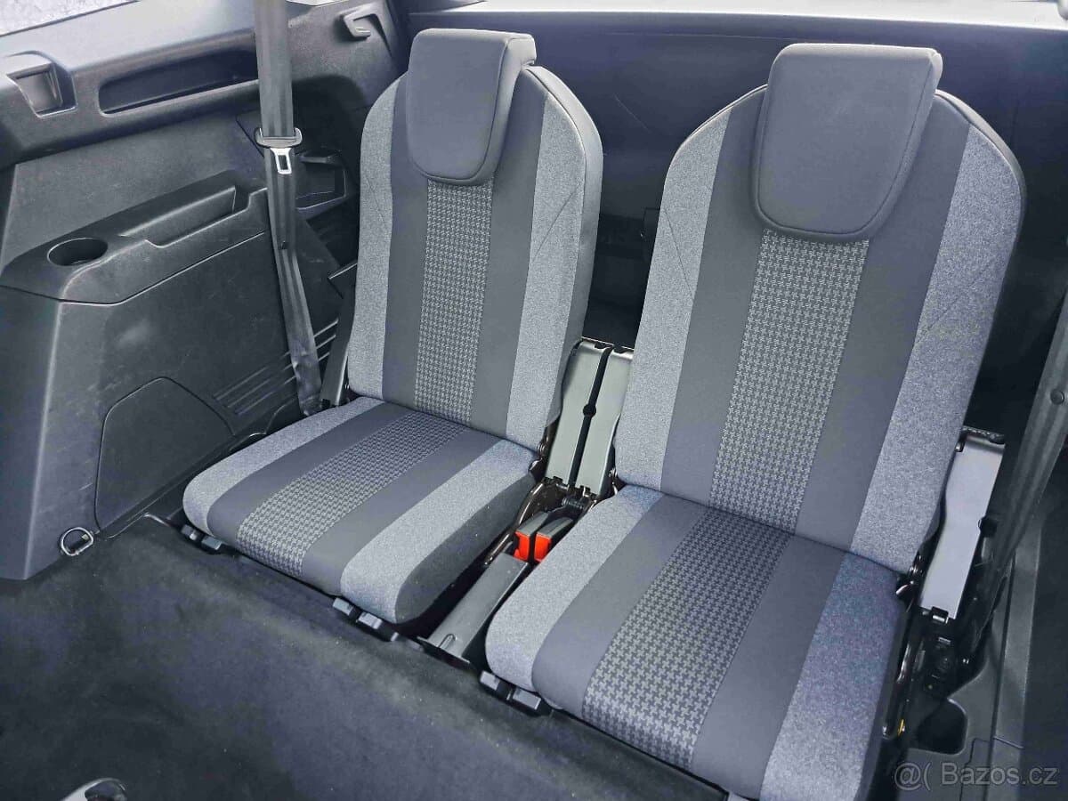 2019 Peugeot 5008 - 11