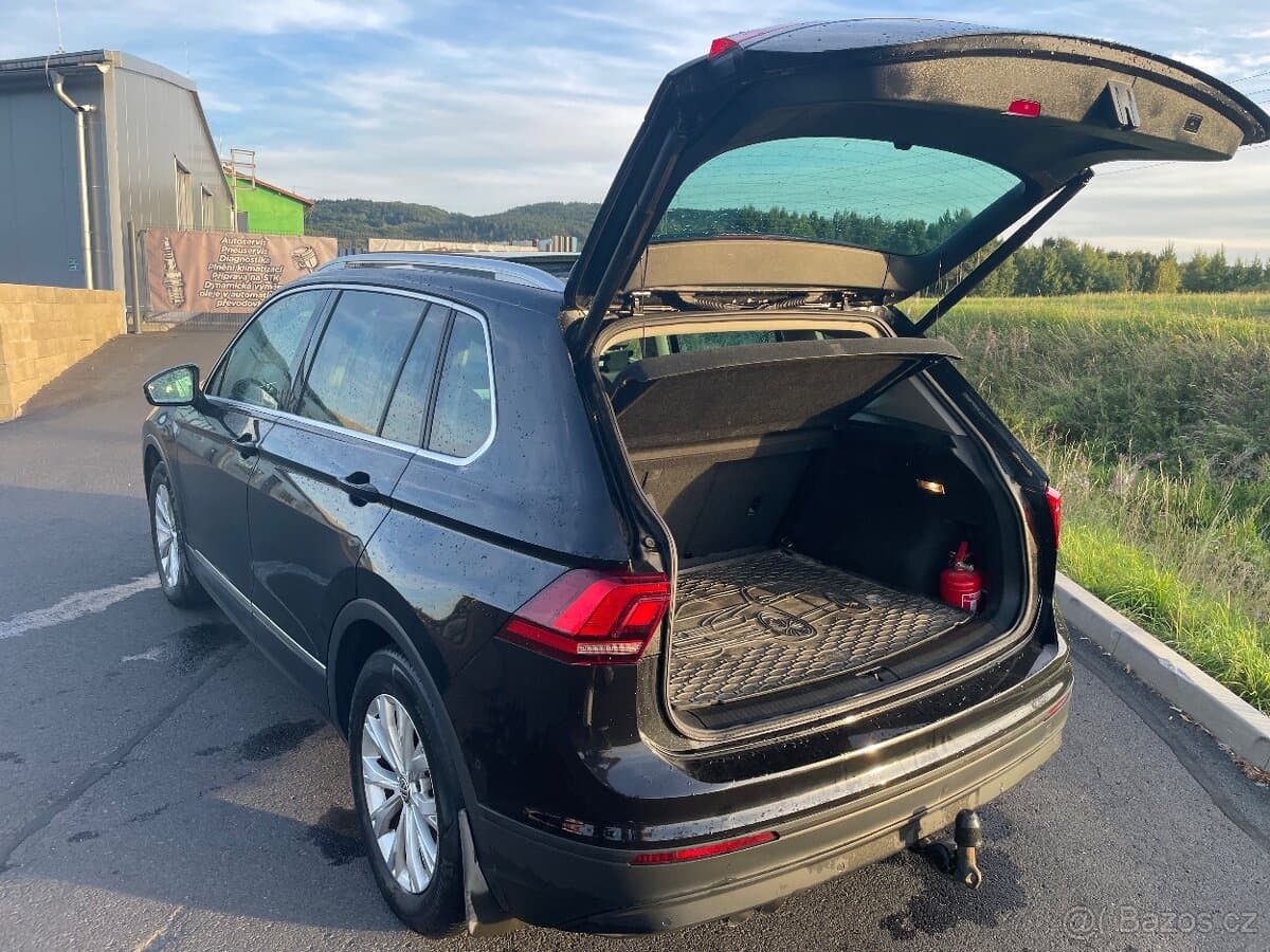 Volkswagen TIGUAN - 11