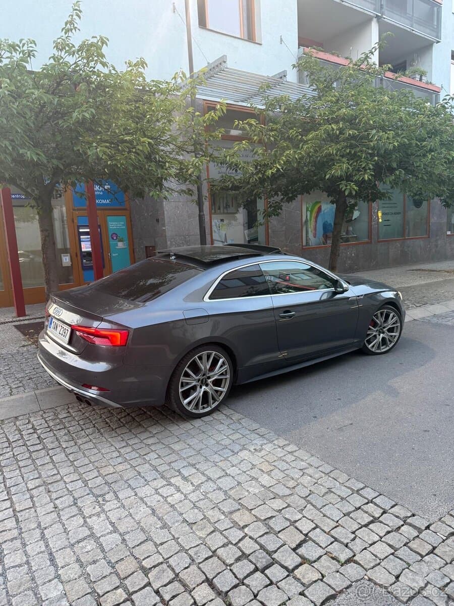 2018 Audi S5 - 11