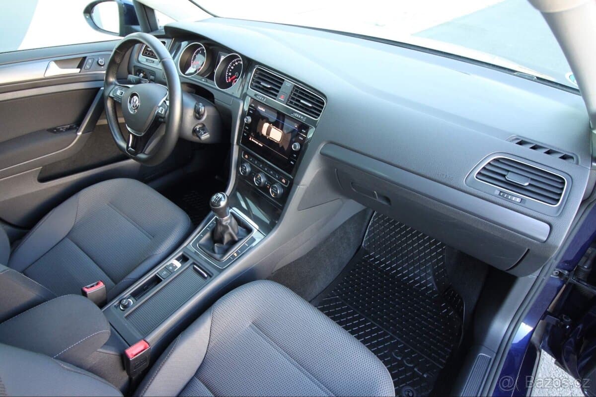 2018 Volkswagen GOLF - 11