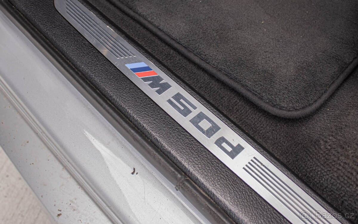 2016 BMW M5 - 11