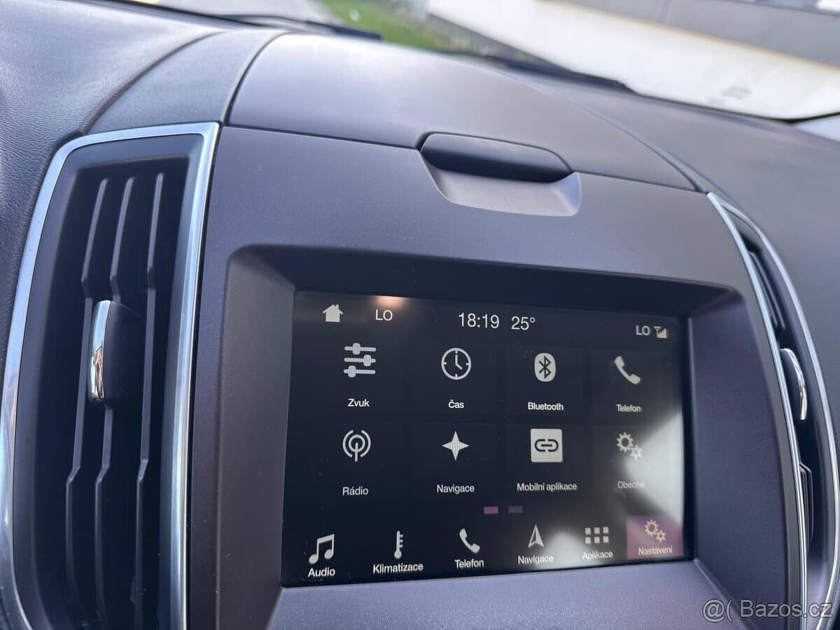 2017 Ford S-MAX - 11
