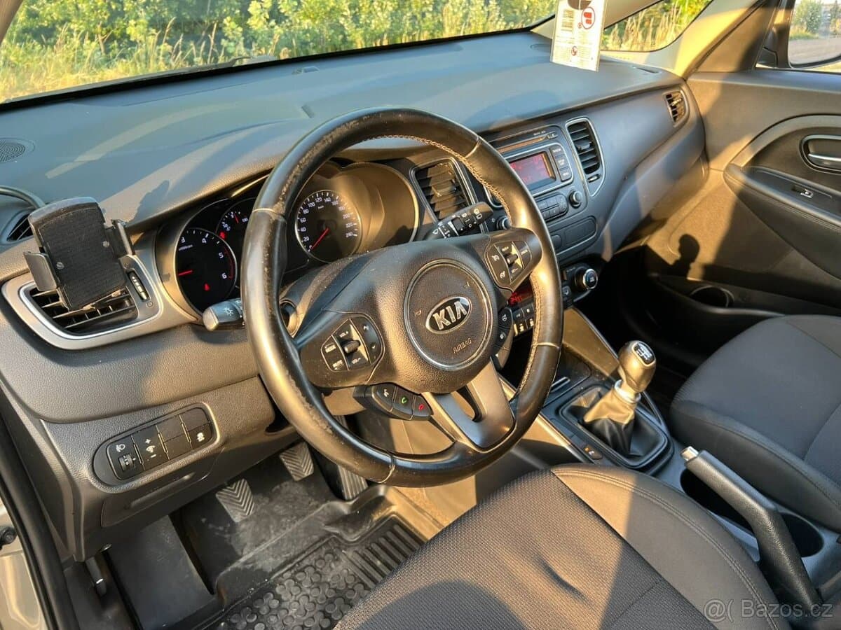 2014 Kia CARENS - 11