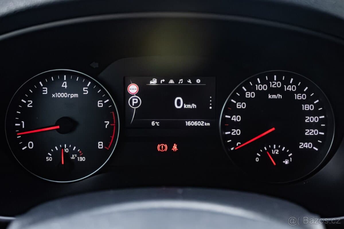 2016 Kia SPORTAGE - 11