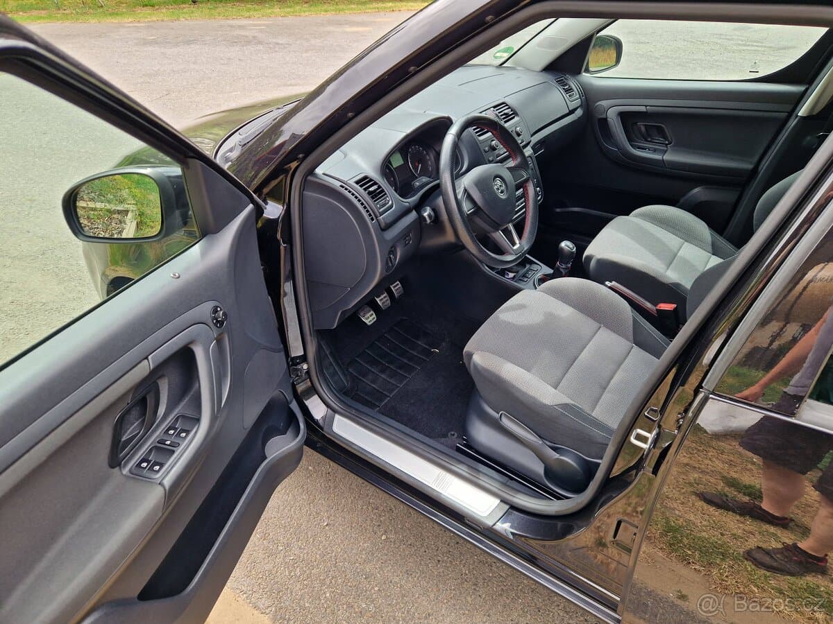 2015 Škoda ROOMSTER - 11