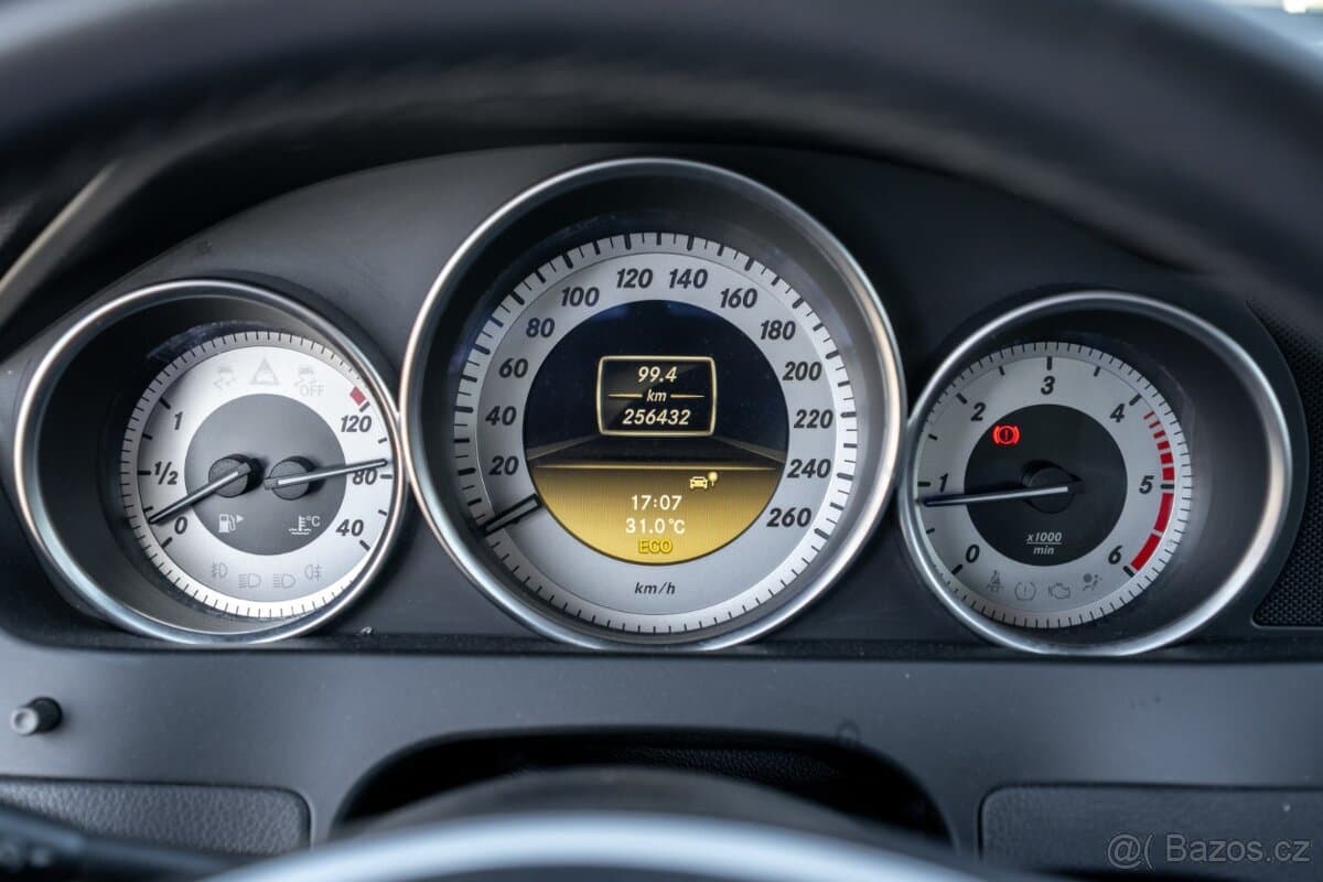 2011 Mercedes-Benz OSTATNÍ - 11